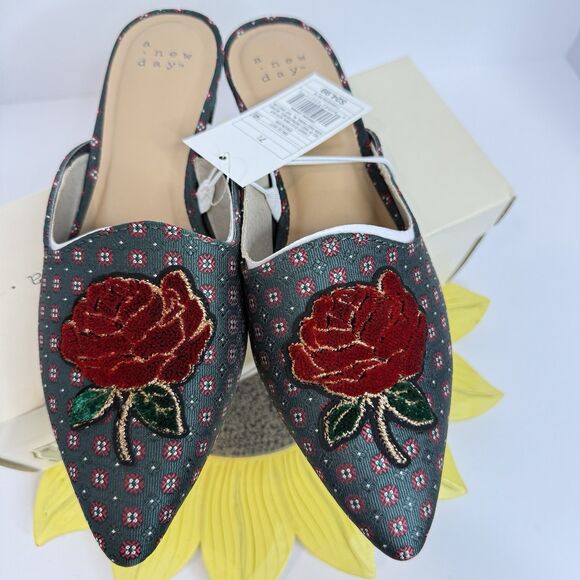 Shoes - A New Day Emerald Green Brocade Rose Patch Slip On Shoes Pointy 7.5